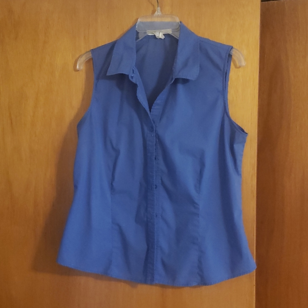 Old Navy sleeveless top